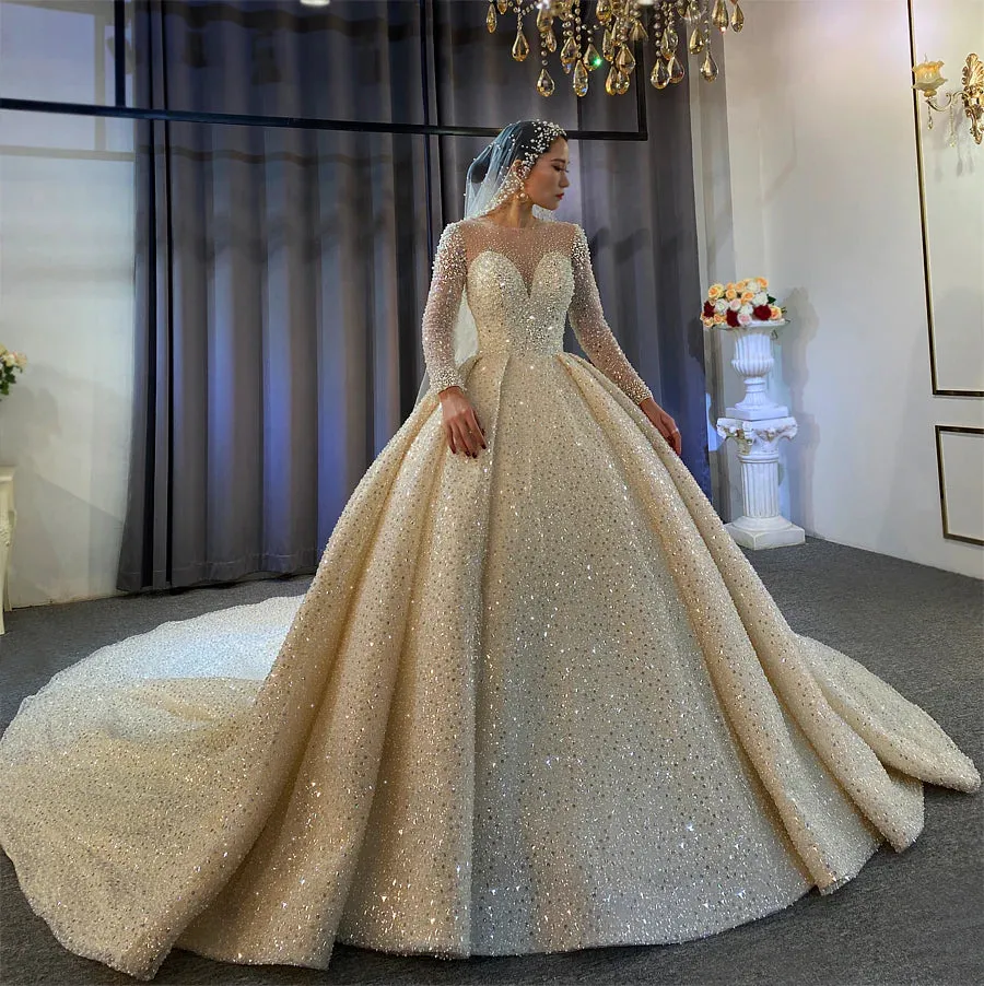 All Pearl Beading Crystal Sparkle Applique Sweetheart Long Train Shiny Low Back Ball Gown Wedding Dress  Obe De Mariée