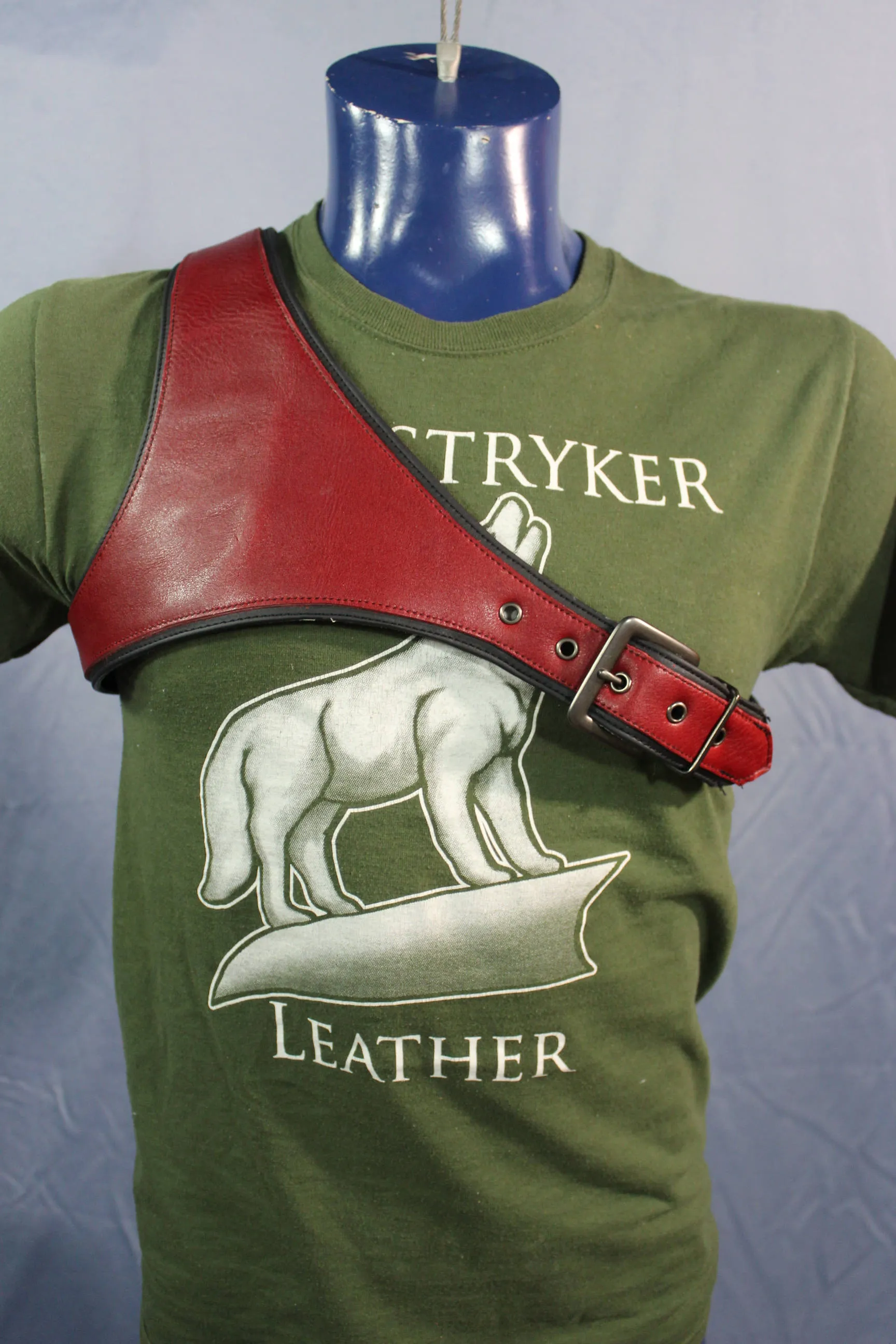 Burgundy and Black Tri-Point Harness