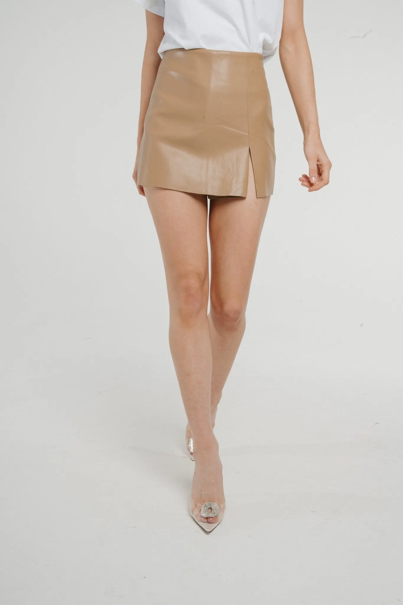 Cindy Faux Leather Skort In Beige