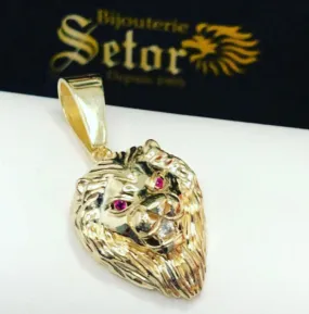 Lion pendant P236