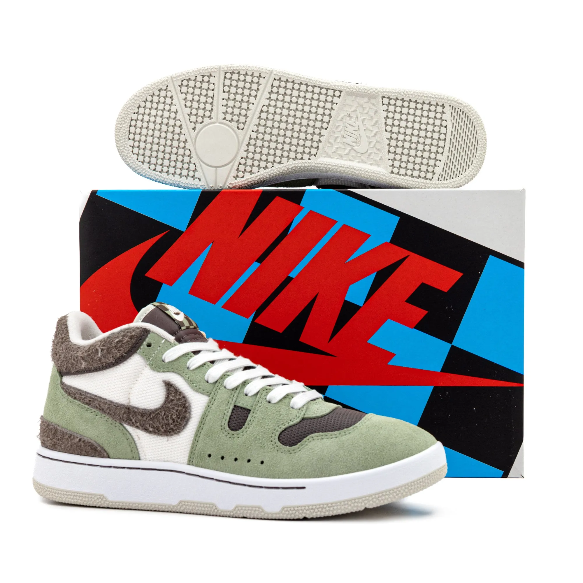 Nike Attack Oil Green FN0648-300