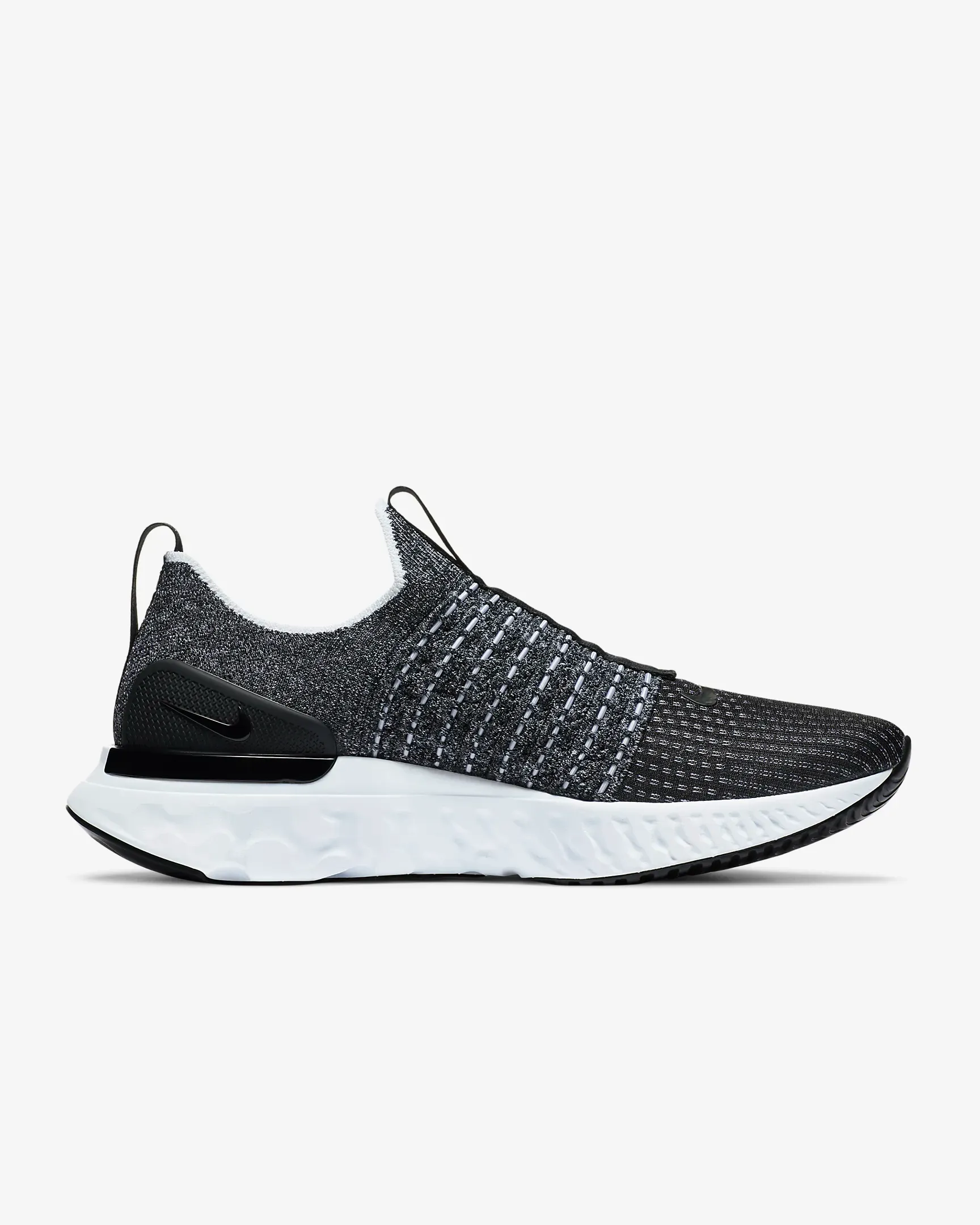 Nike Men's React Phantom Run Flyknit 2 Shoes - Black / White