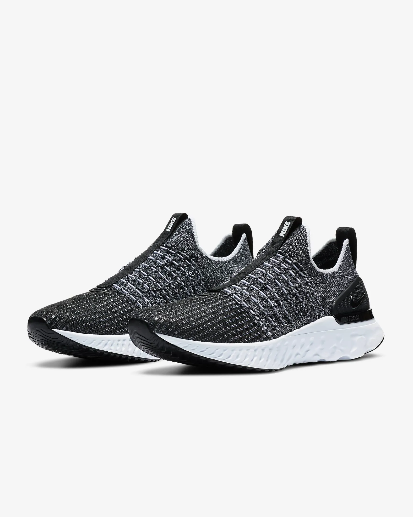 Nike Men's React Phantom Run Flyknit 2 Shoes - Black / White