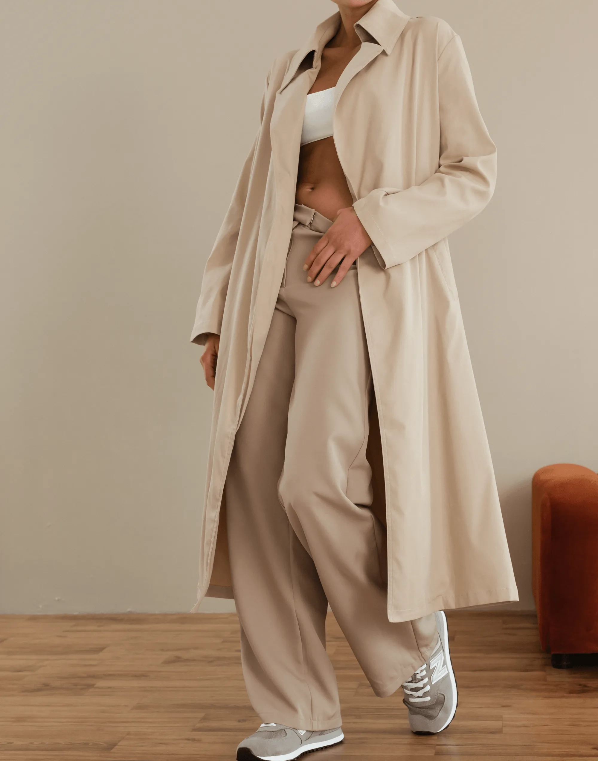 Portrait Trench Coat (Beige)