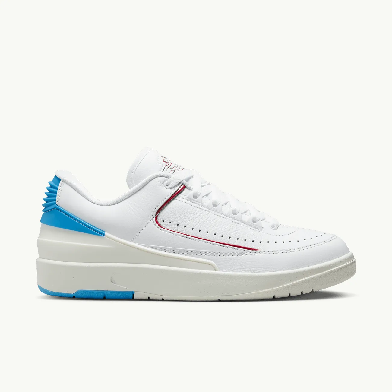 WOMENS AIR JORDAN 2 RETRO LOW WHITE GYM RED DARK POWDER BLUE SAIL